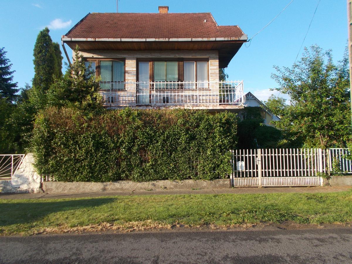 Pavai Apartman Hajdúszoboszló Zewnętrze zdjęcie